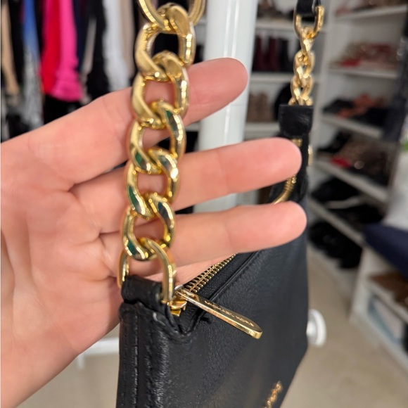 Michael Kors Black Crossbody Pebbled Leather Bag with Gleaming Gold Hardware - Picture 6 of 10